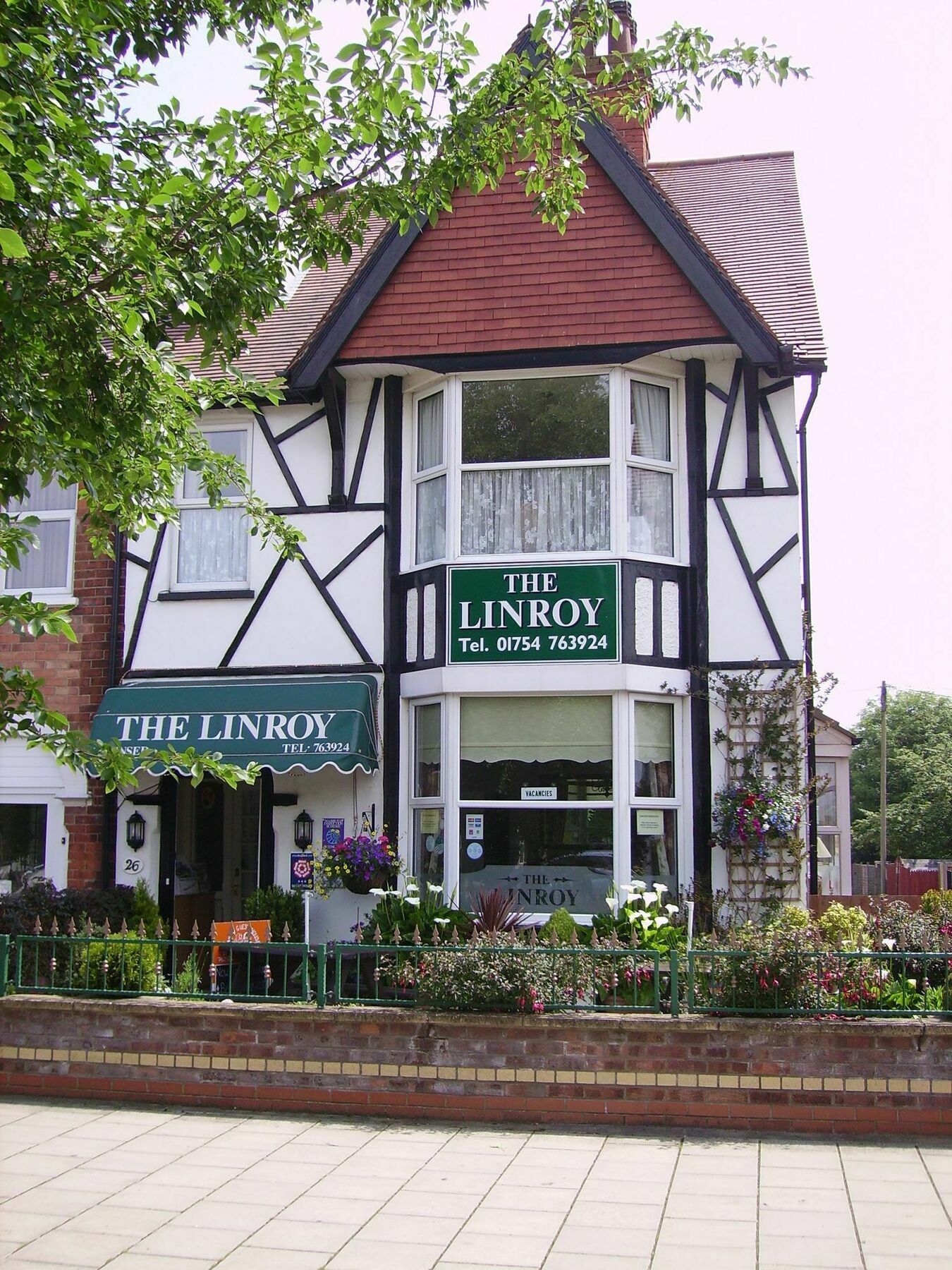 Linroy Guest House Скегнесс Экстерьер фото